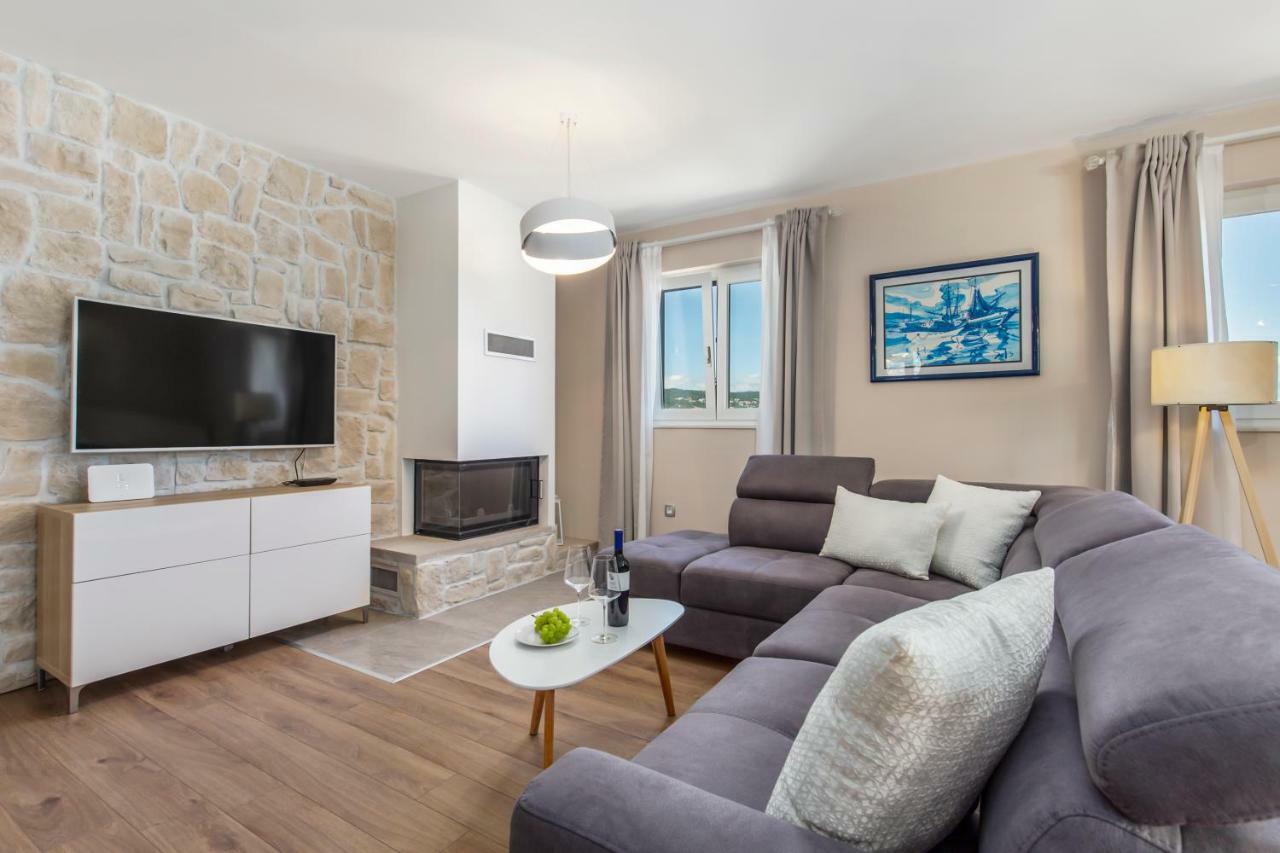 Apartment Niki Opatija Exteriör bild